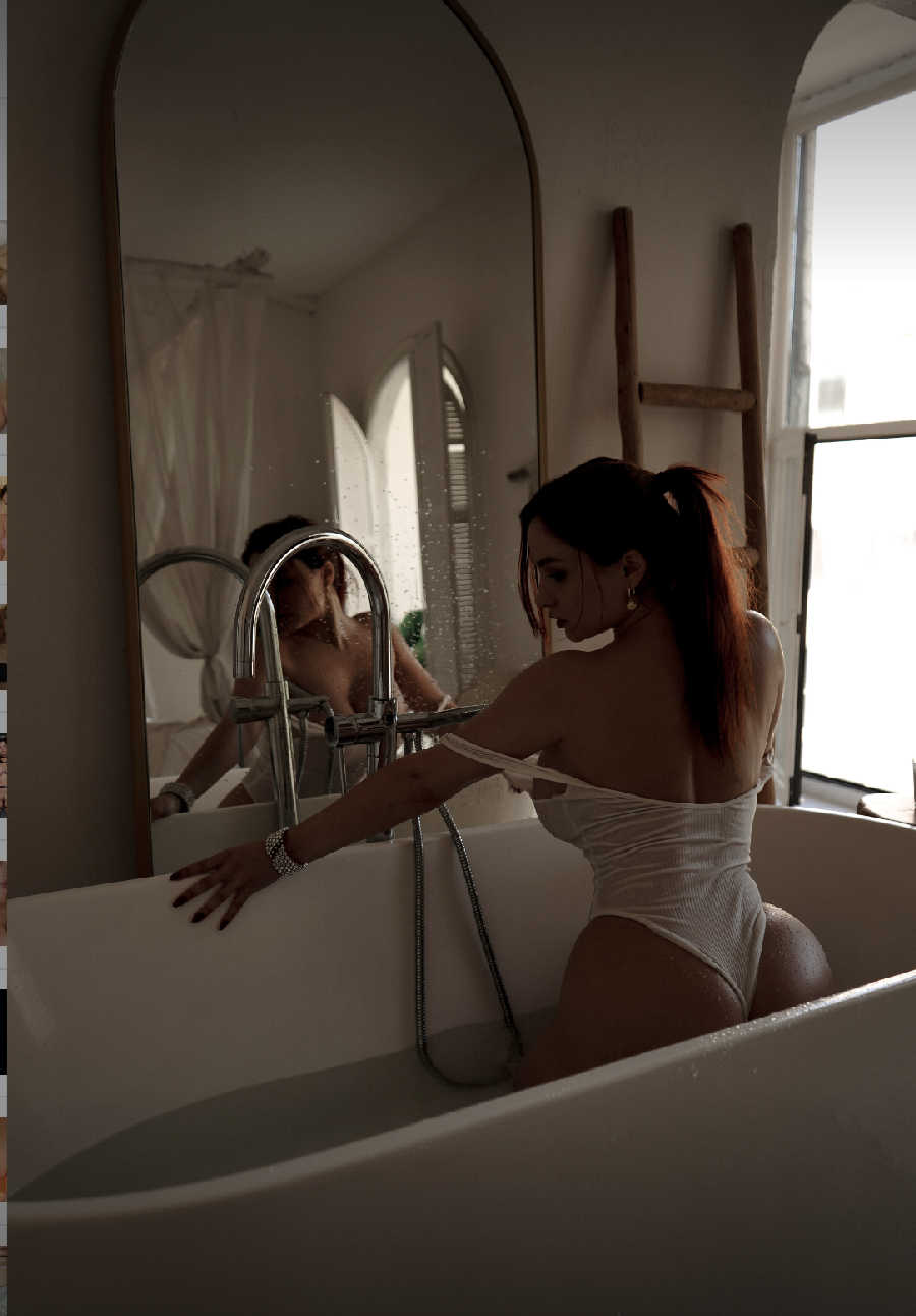 A playful frame from Miranda Faith nude — online in Shaoyang