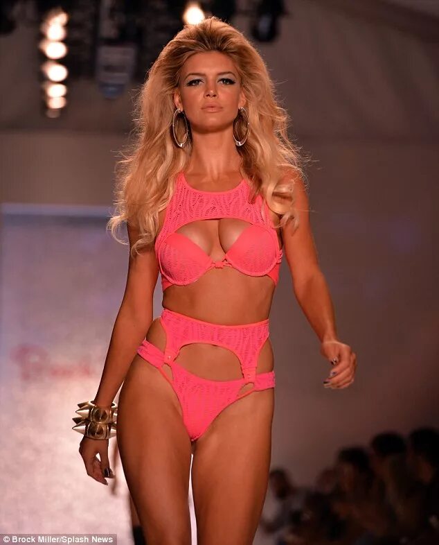 Kelly Rohrbach underwear in Shaoyang