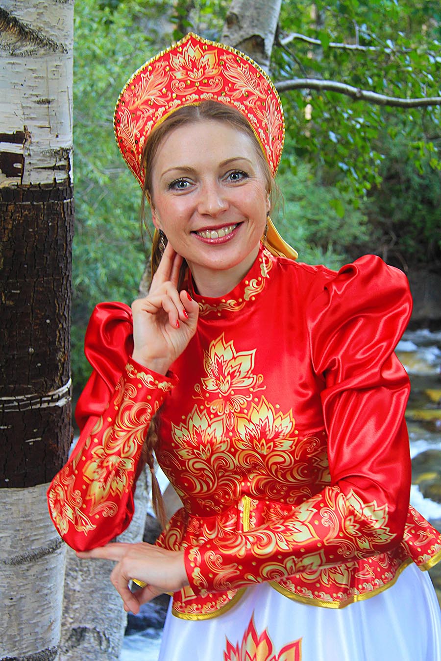 Women in Slavic costumes in Shaoyang
