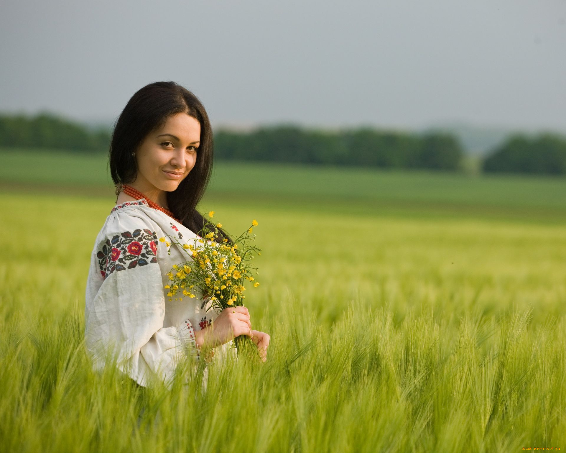 Women in Slavic costumes in Shaoyang
