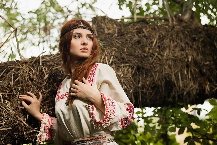Women in Slavic costumes in Shaoyang